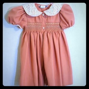 House of Hatten Girls Smocked Dress - Sz 12 Months